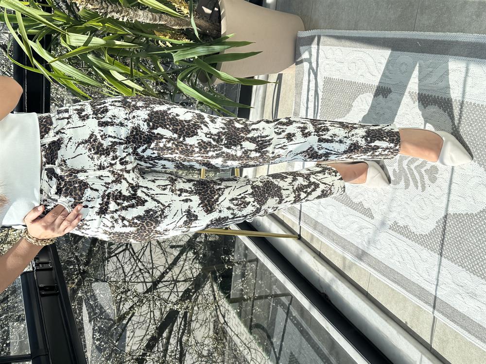 Premium Kalite Kesik Paça Jean Desenli