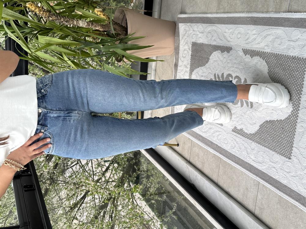 Premium Kalite Kesik Paça Jean Mavi