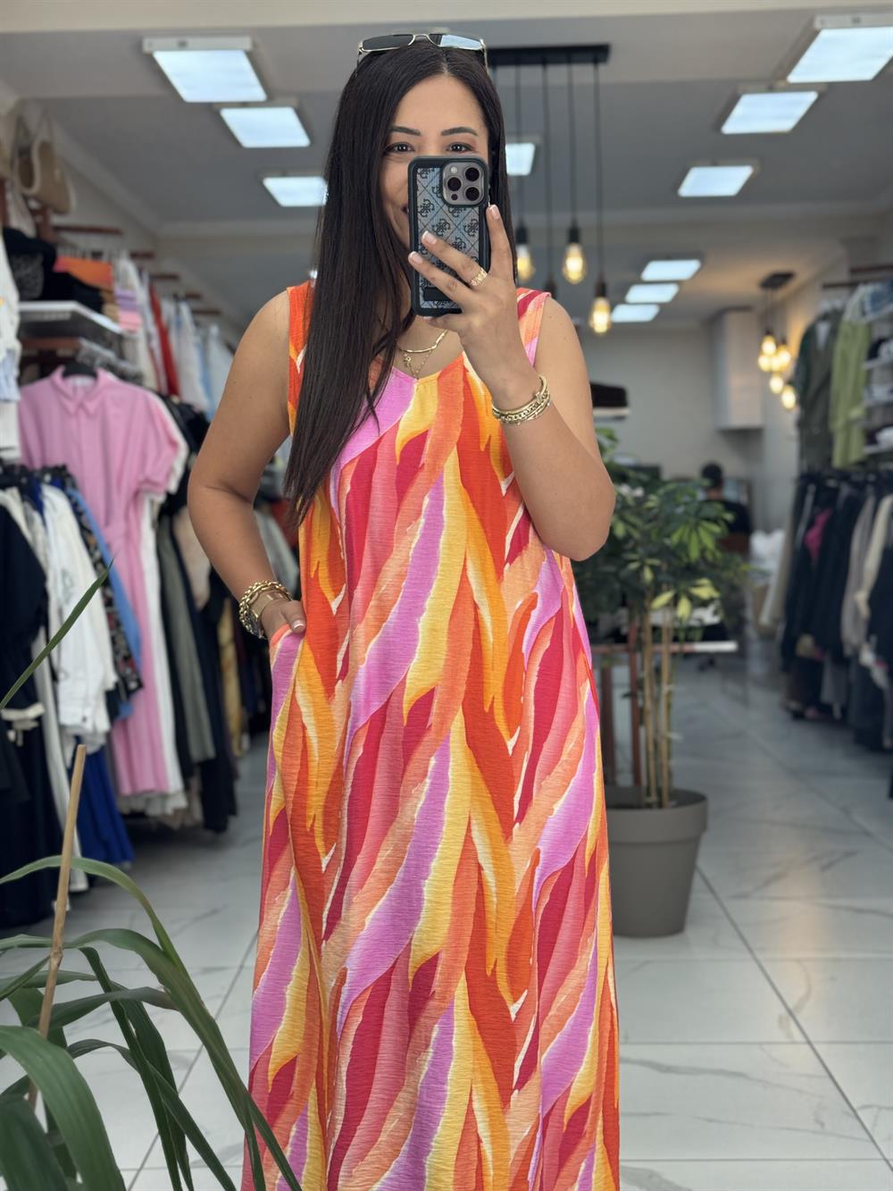 Renkli Desenli Kalın Askılı Elbise Fuşya