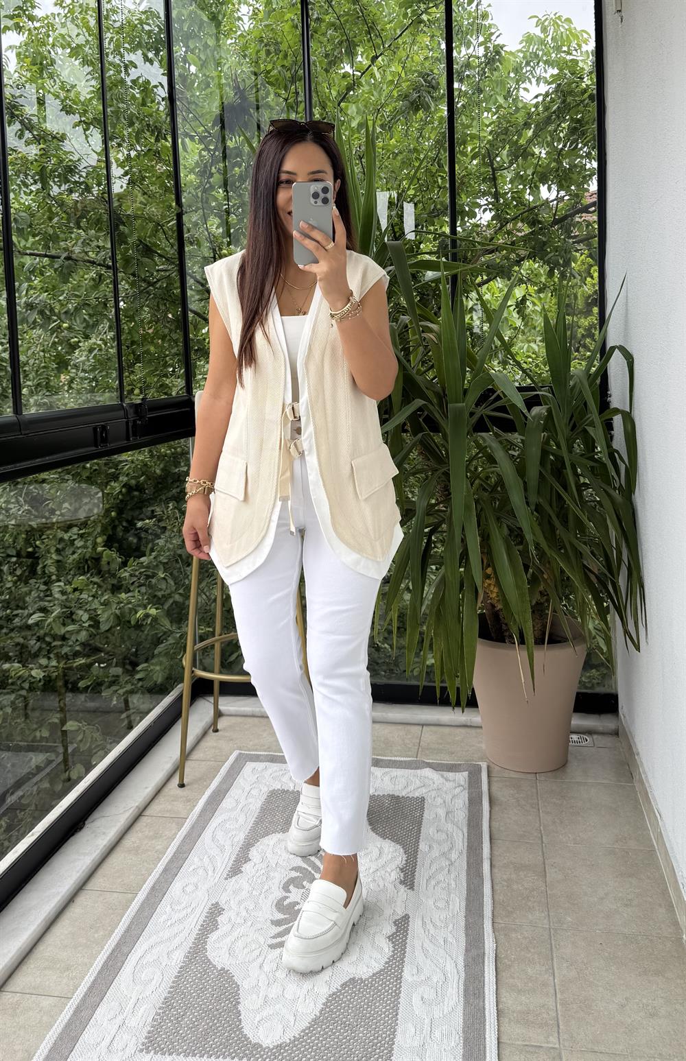 Rozafin Garnili Yelek Krem