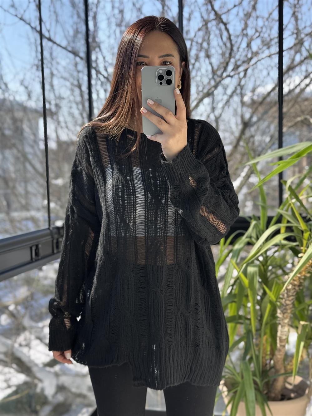 Saç Örgülü Ajurlu Kazak Siyah