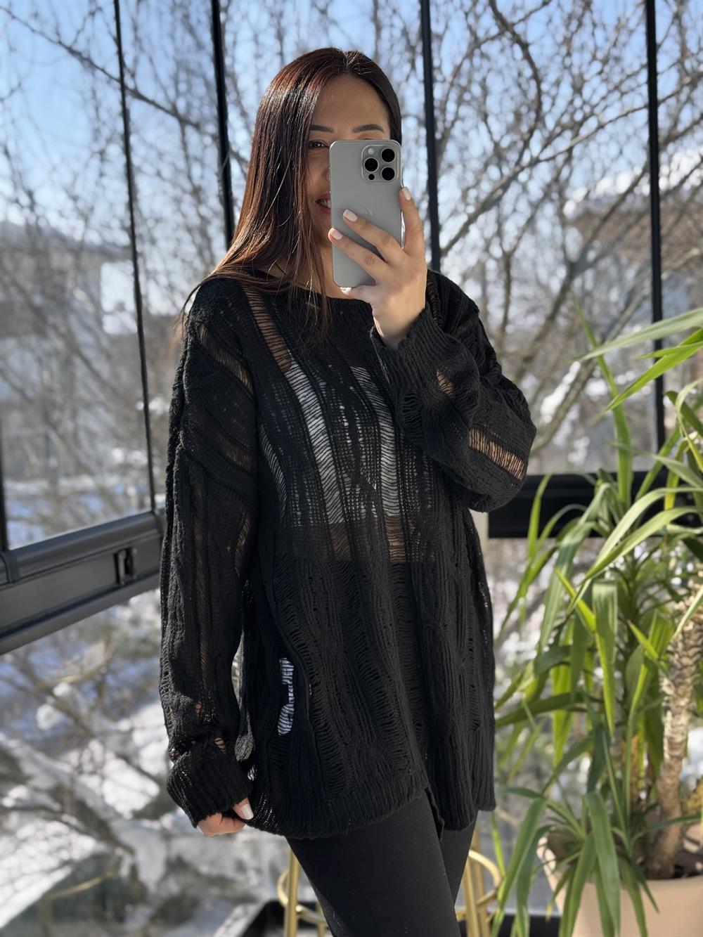 Saç Örgülü Ajurlu Kazak Siyah