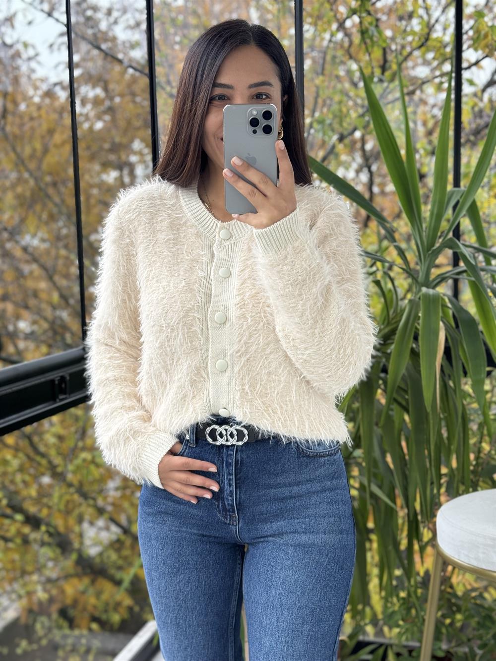 Sakal Bant Detaylı Hırka Bej