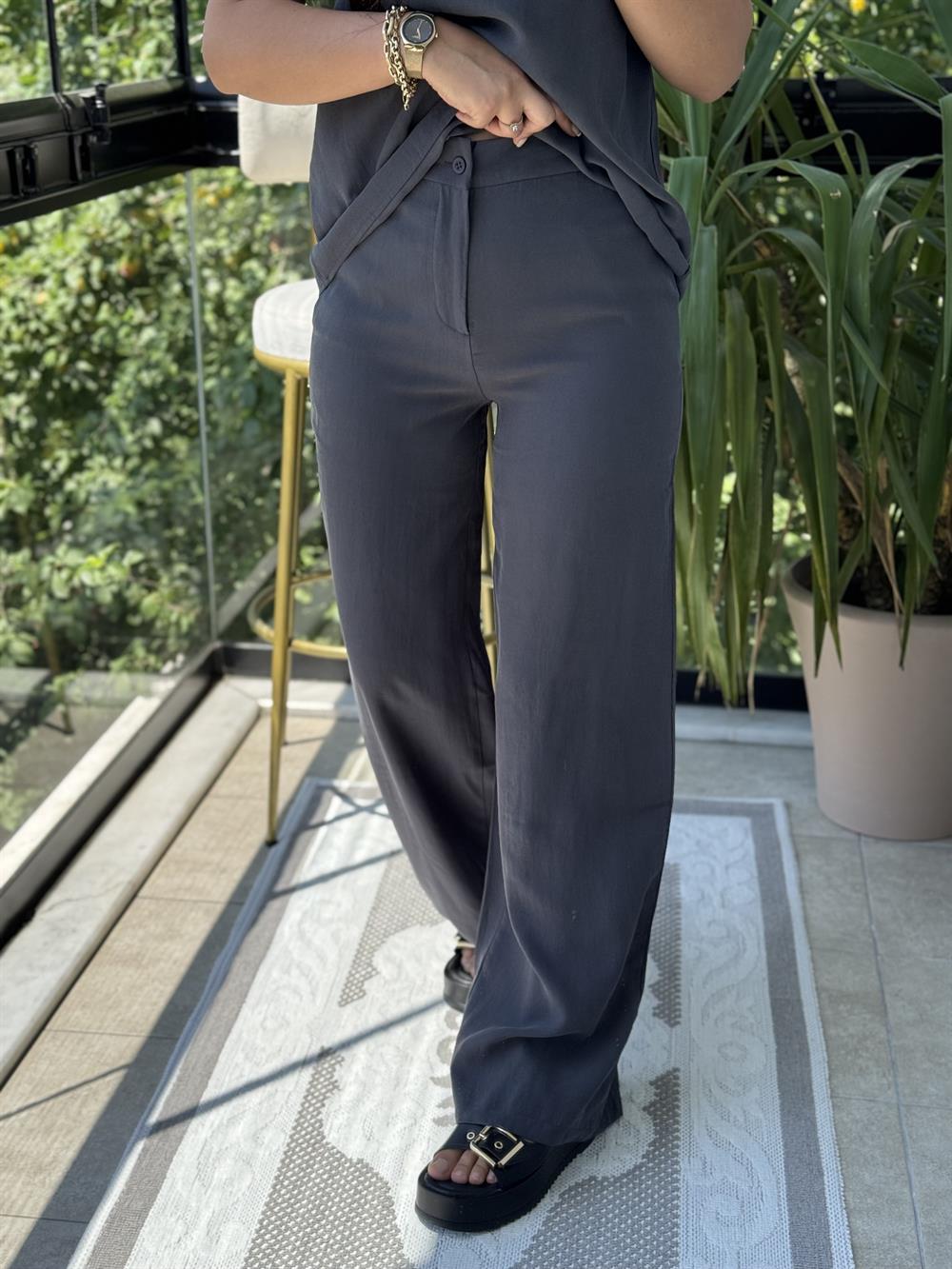 Sıfır Kol Cupra Takım Antrasit