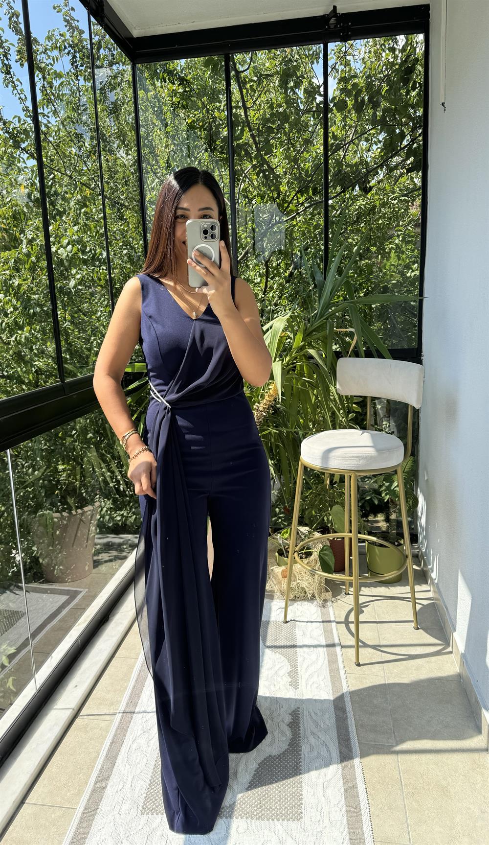 Şifonlu Kolsuz Tulum Lacivert