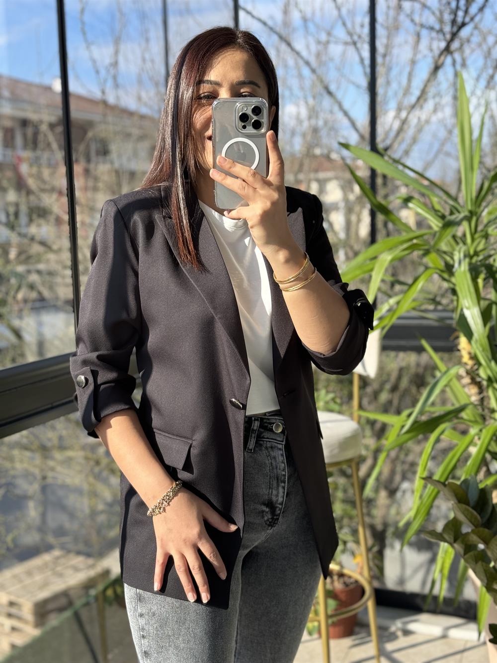 Siyah Kolu Düğmeli Blazer Ceket