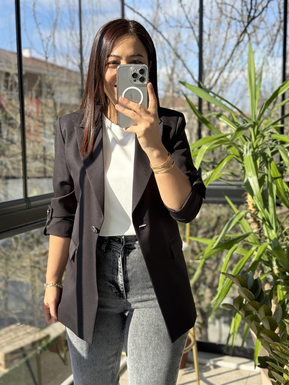 Siyah Kolu Düğmeli Blazer Ceket