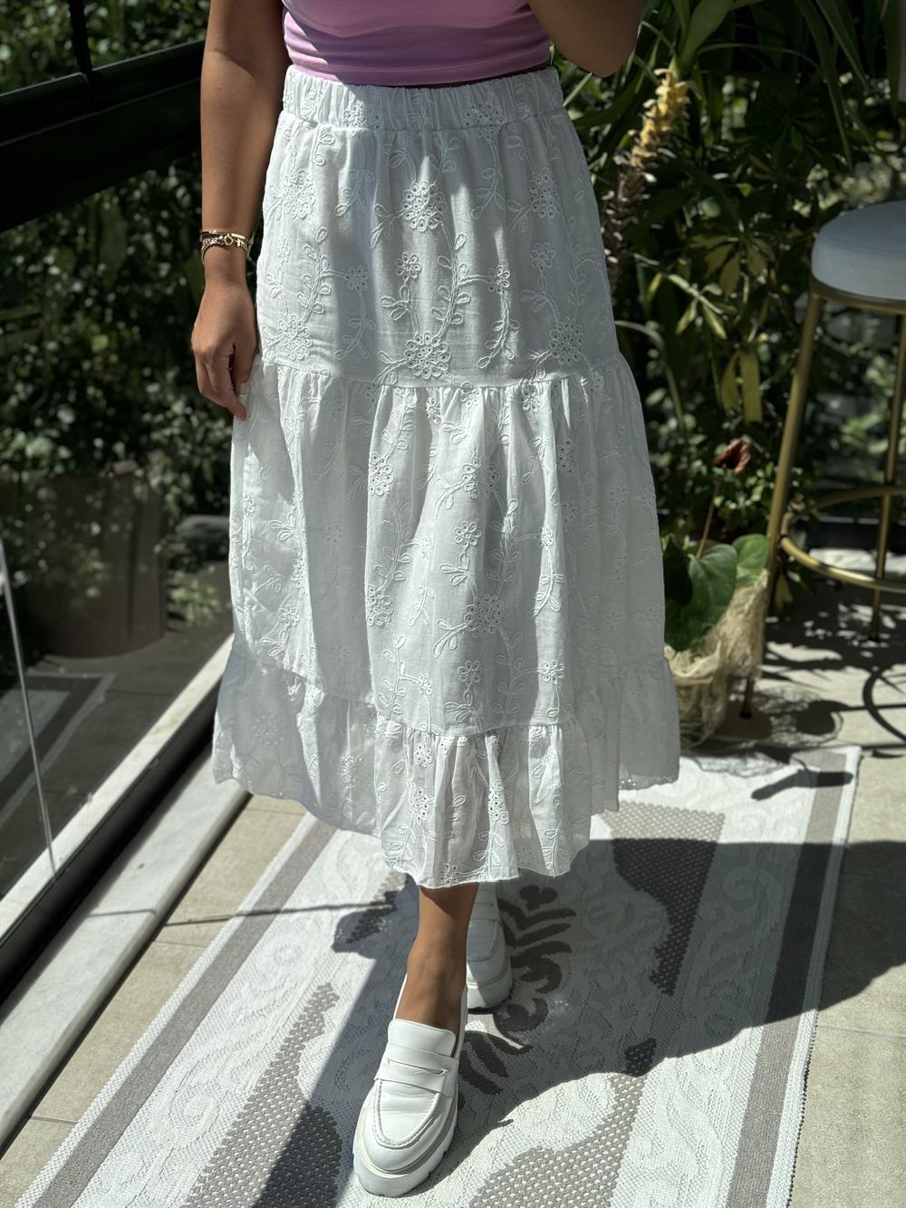 Tam Fisto Etek Beyaz