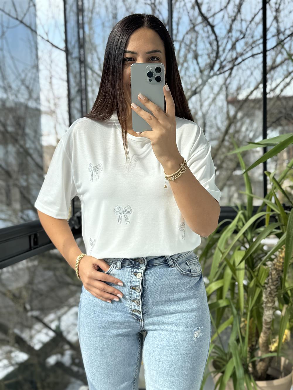 Taş Kurdeleli Tişört Ekru