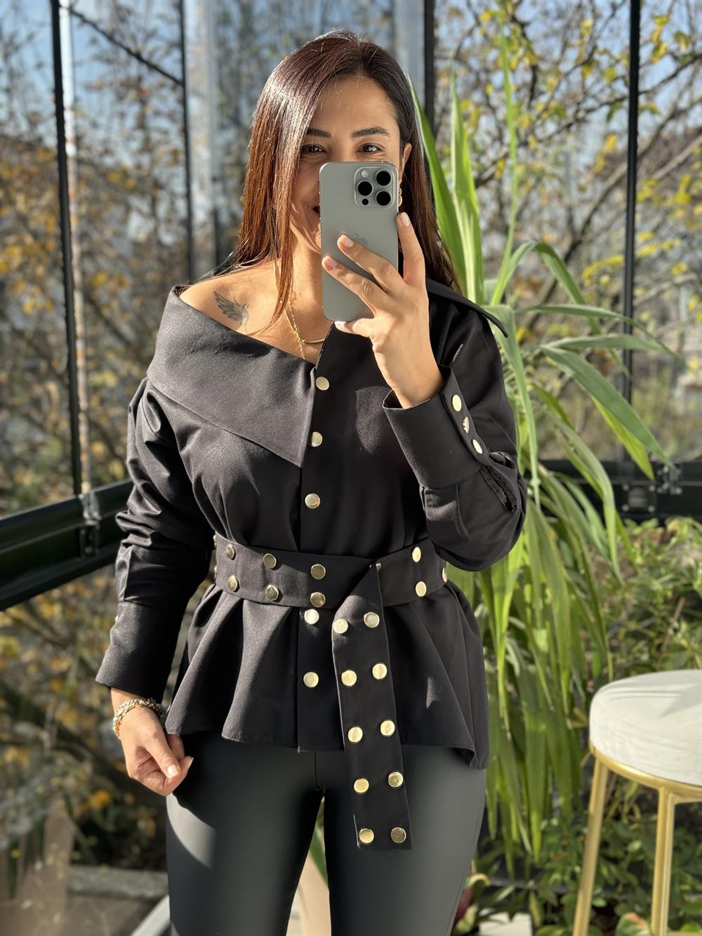 Tasarım Yaka Detaylı Gömlek Siyah