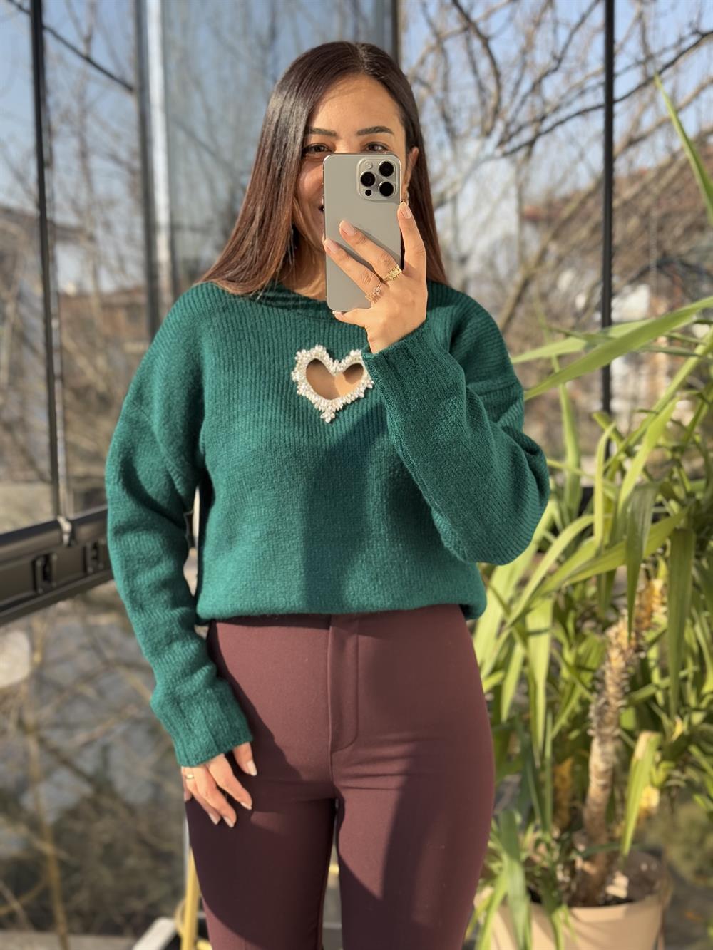 Taşlı Kalp Kazak Yeşil