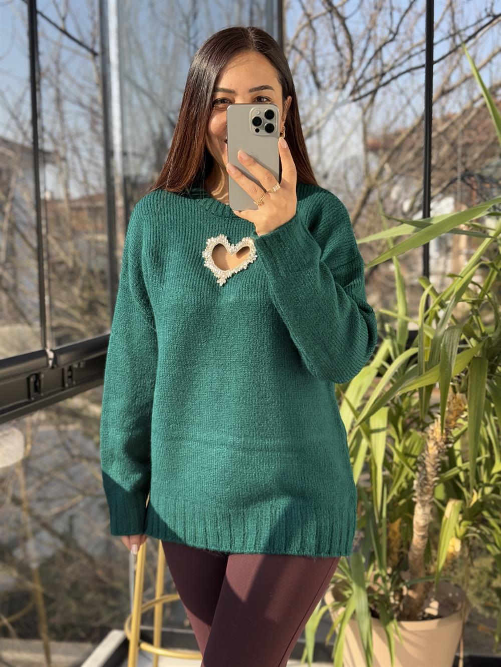 Taşlı Kalp Kazak Yeşil