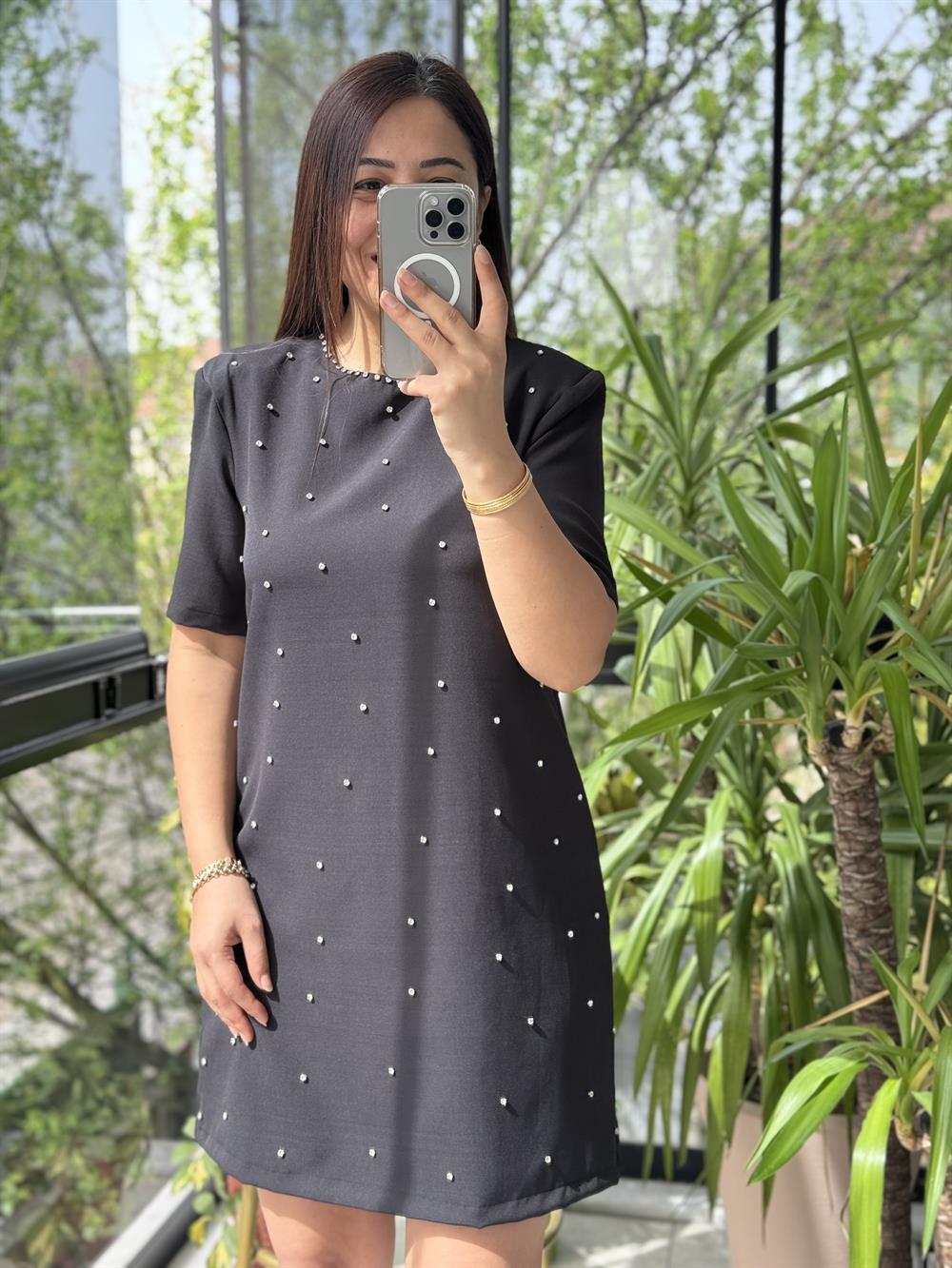 Taşlı Kısa Elbise Siyah