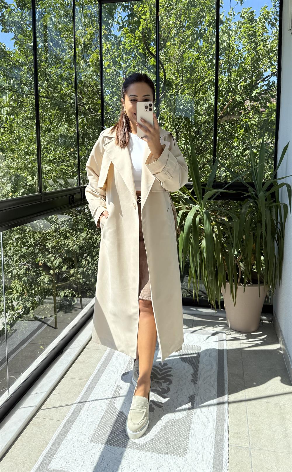 Tek Düğme Kuşaklı Uzun Trenç Bej