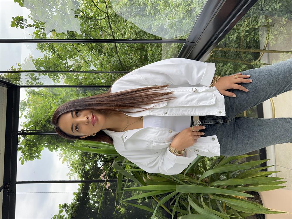 Toka Detay Ceket Beyaz