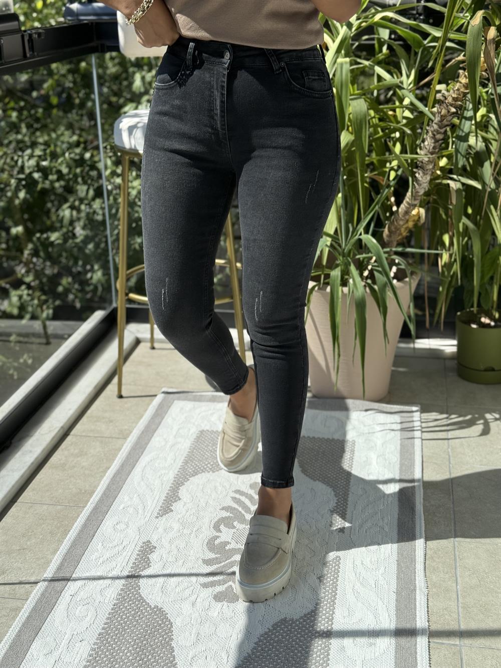 Toparlayıcı Skinny Jean Koyu Gri Tırnaklı