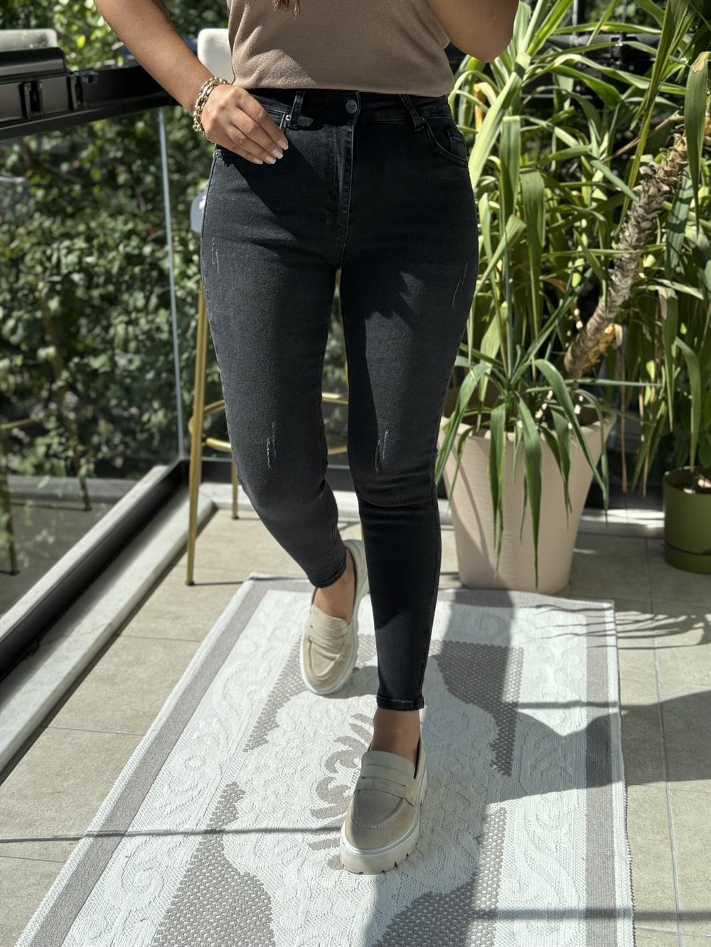 Toparlayıcı Skinny Jean Koyu Gri Tırnaklı