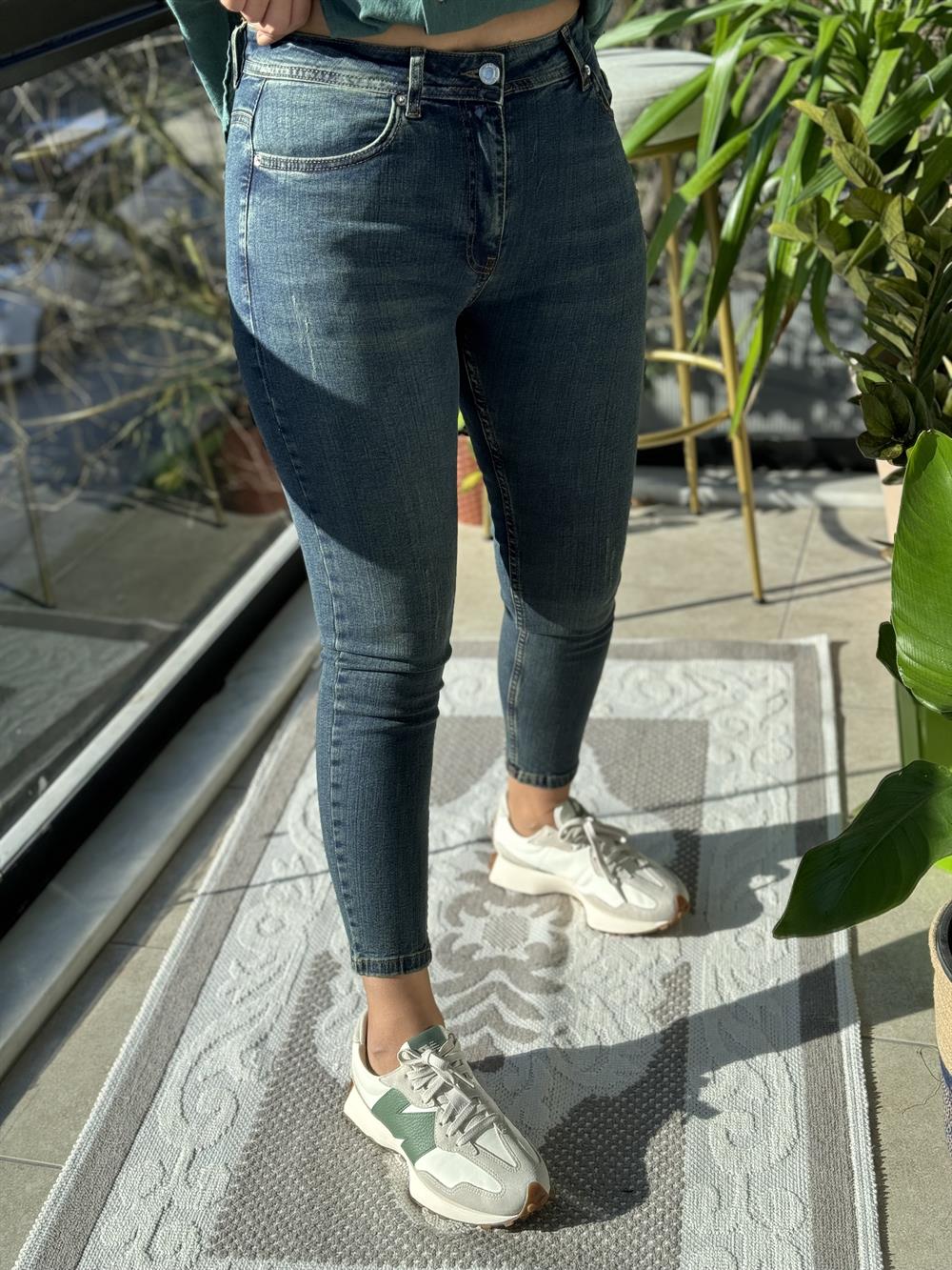 Toparlayıcı Skinny Jean Yeşil Yıkama Tırnaklı