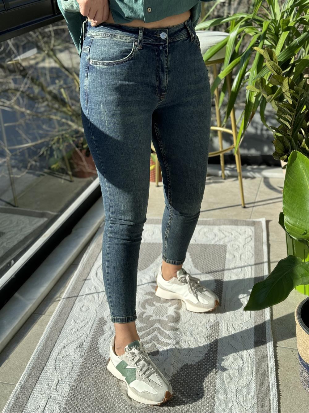 Toparlayıcı Skinny Jean Yeşil Yıkama Tırnaklı