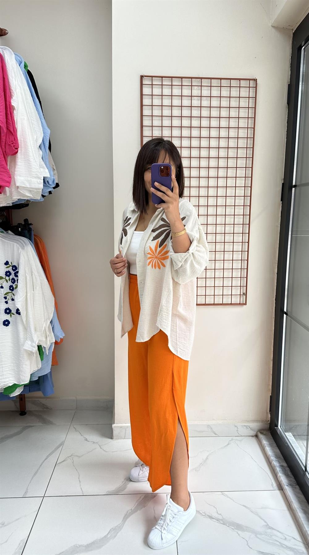 Turuncu Yırtmaçlı Keten Pantolon