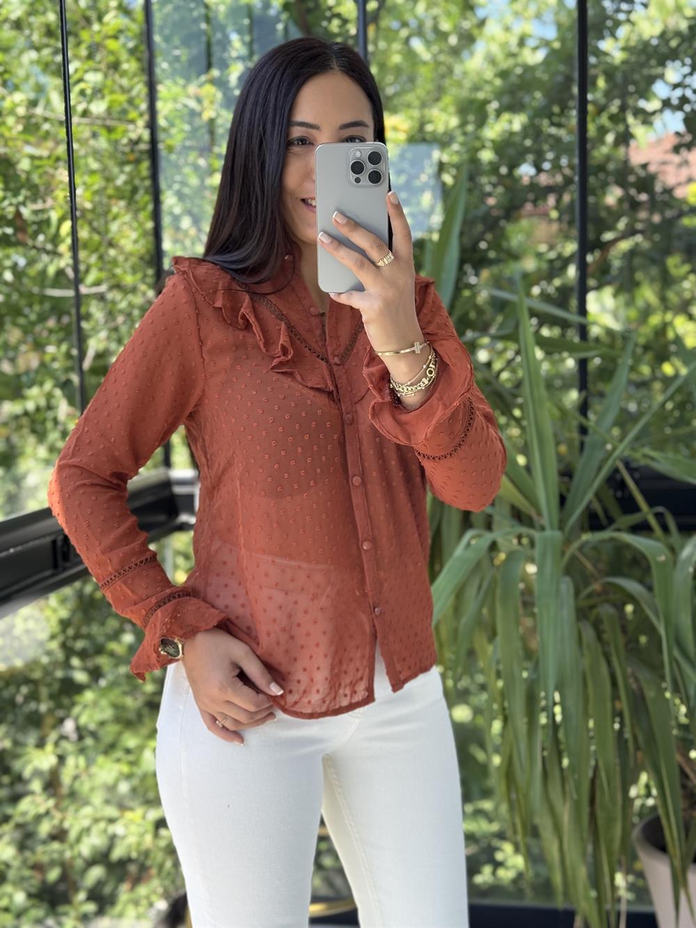 V Dantel Detaylı Gömlek Kiremit