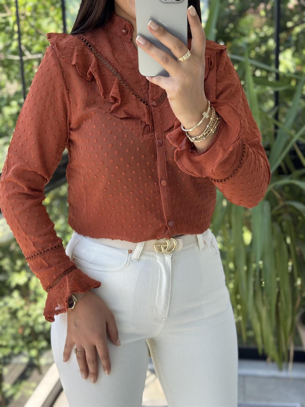 V Dantel Detaylı Gömlek Kiremit