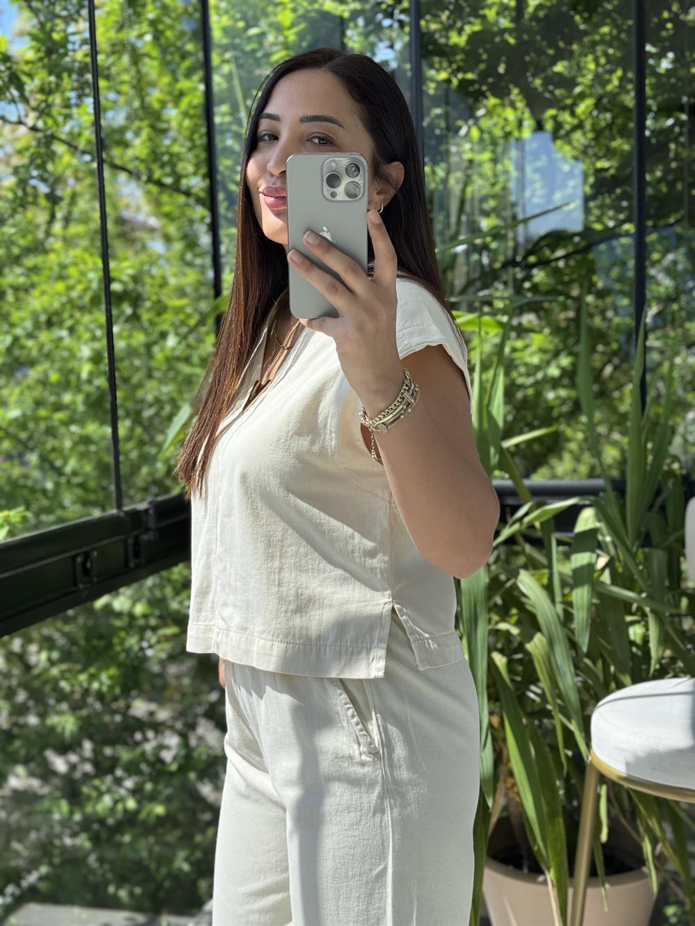 V Yaka Keten Bluz Bej