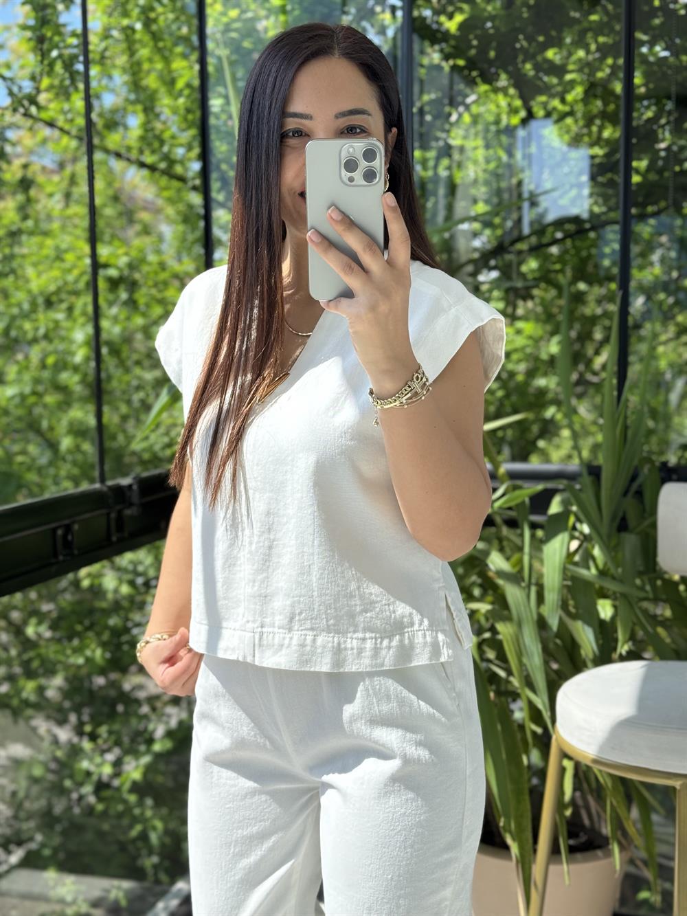 V Yaka Keten Bluz Ekru