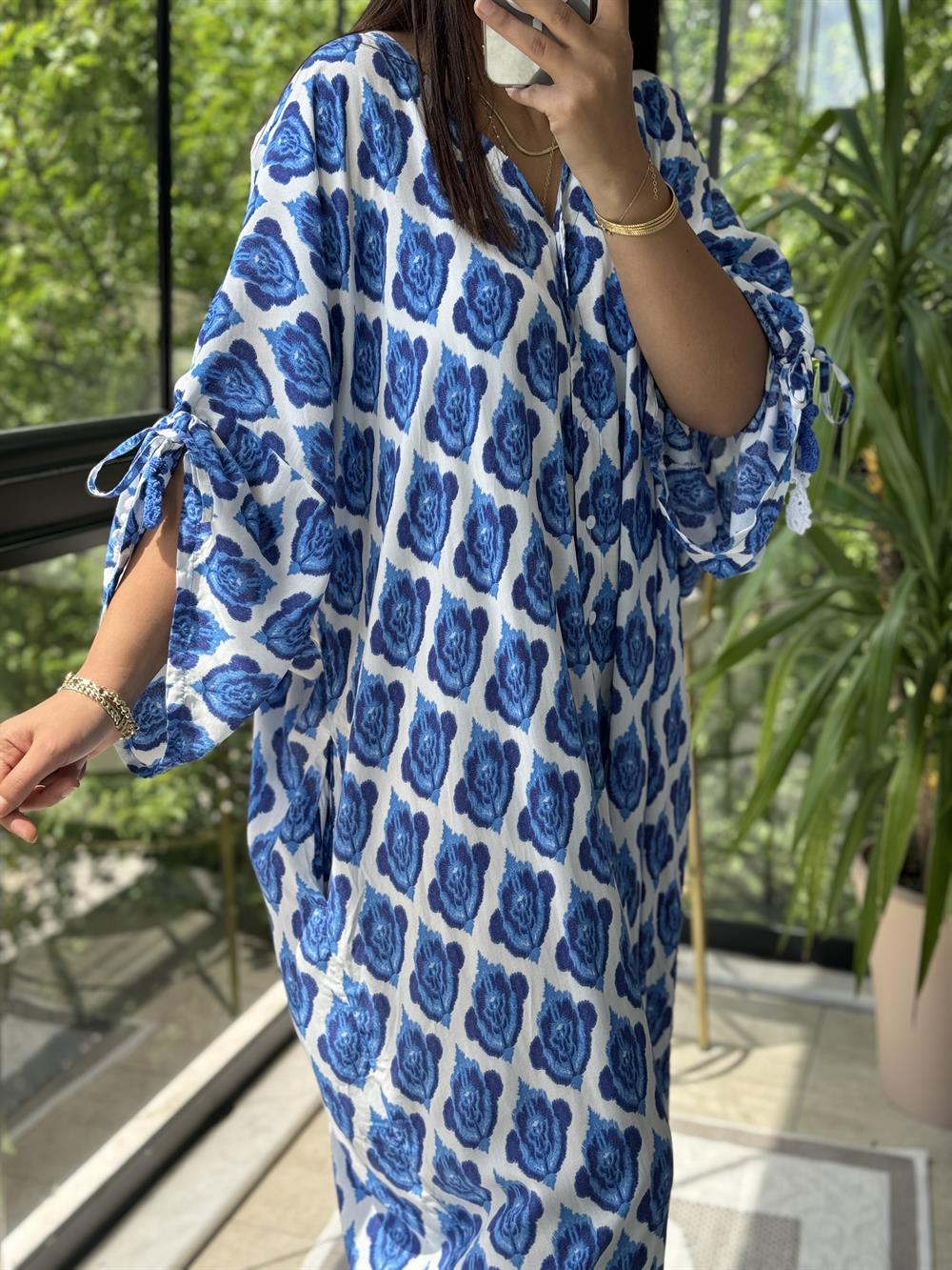 V Yaka Uzun Gömlek Elbise Lacivert