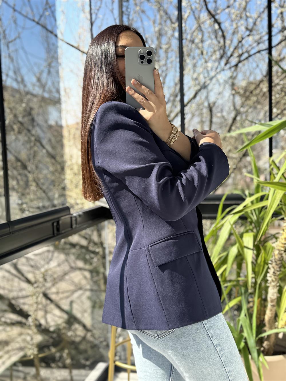 Volanlı İki Düğme Blazer Lacivert