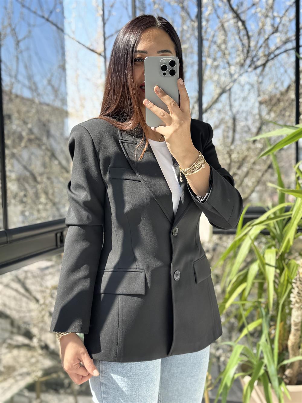 Volanlı İki Düğme Blazer Siyah