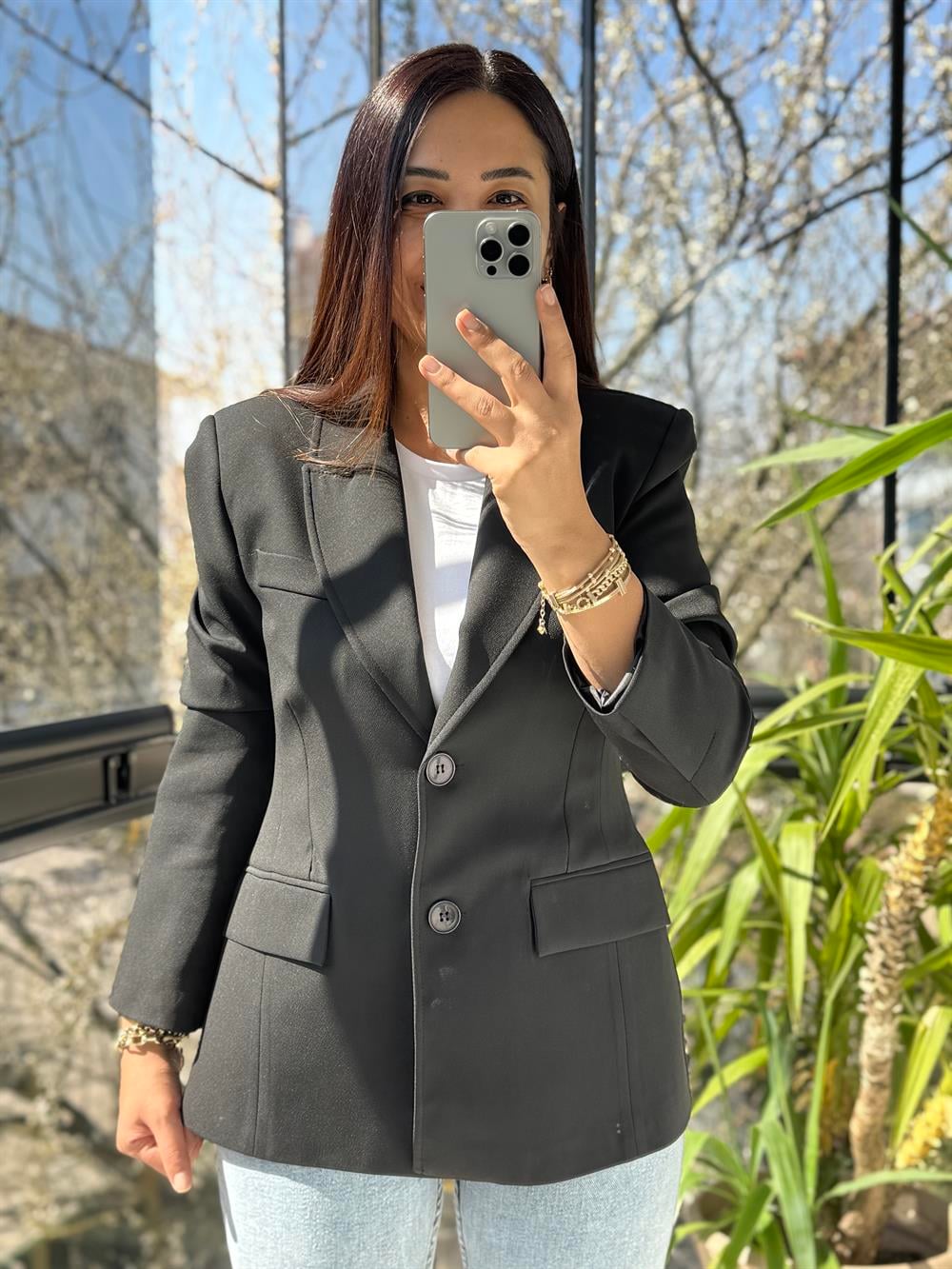 Volanlı İki Düğme Blazer Siyah