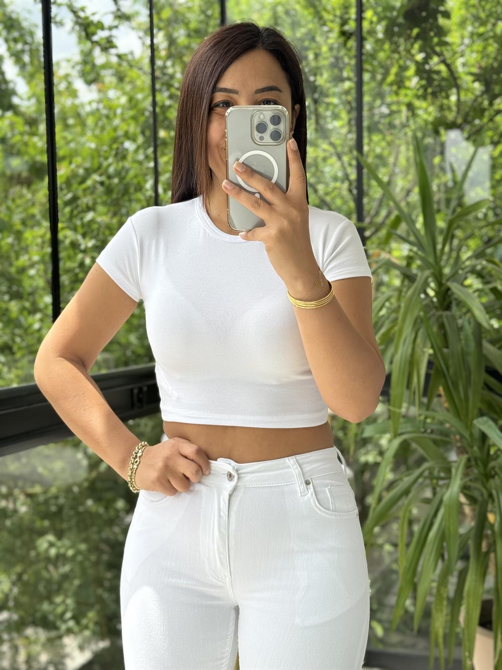 Vücuda Pamuklu Tişört Beyaz