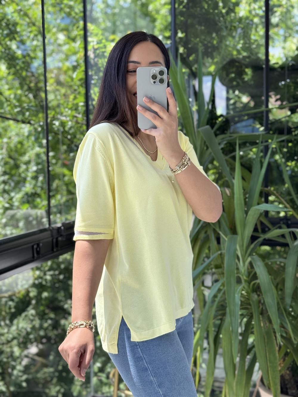 Yaka Ve Kol Özel Aksesuarlı Triko Bluz Sarı