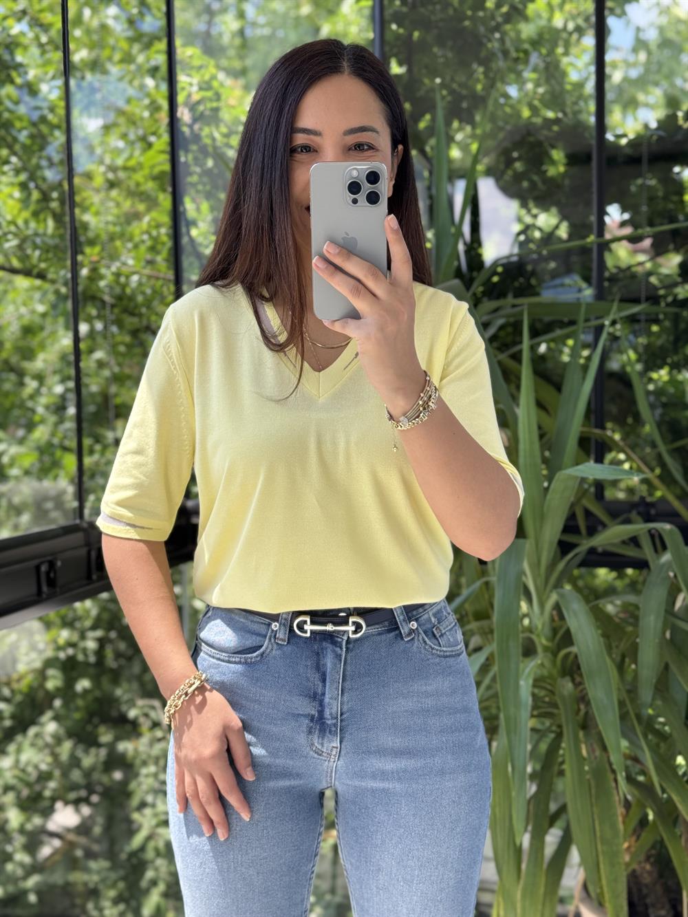 Yaka Ve Kol Özel Aksesuarlı Triko Bluz Sarı