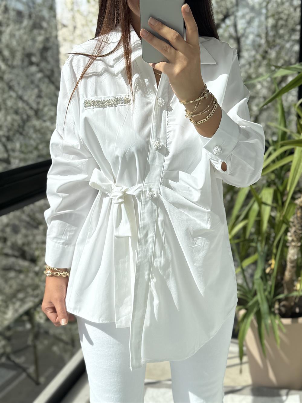 Yanı Bağlamalı ve Pileli Gömlek Beyaz