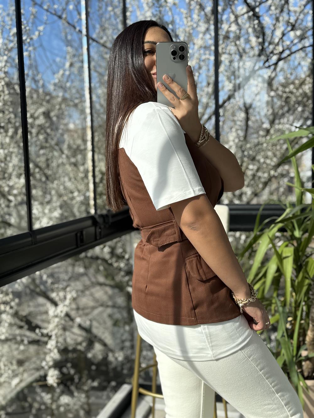 Yelek Garnili Bluz Kahve