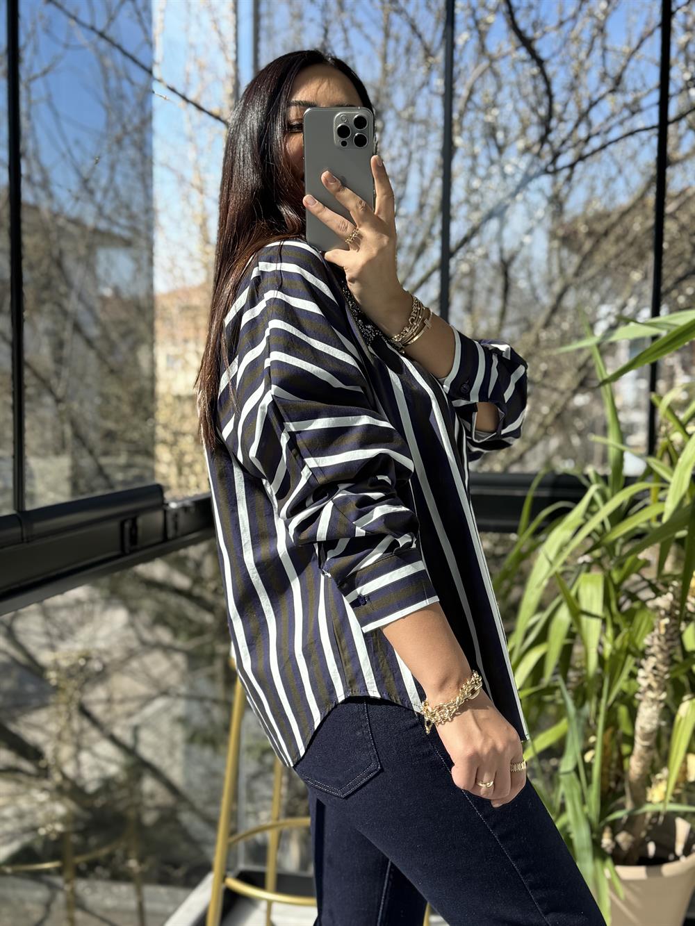 Yıldız Taşlı Çizgili Gömlek Lacivert