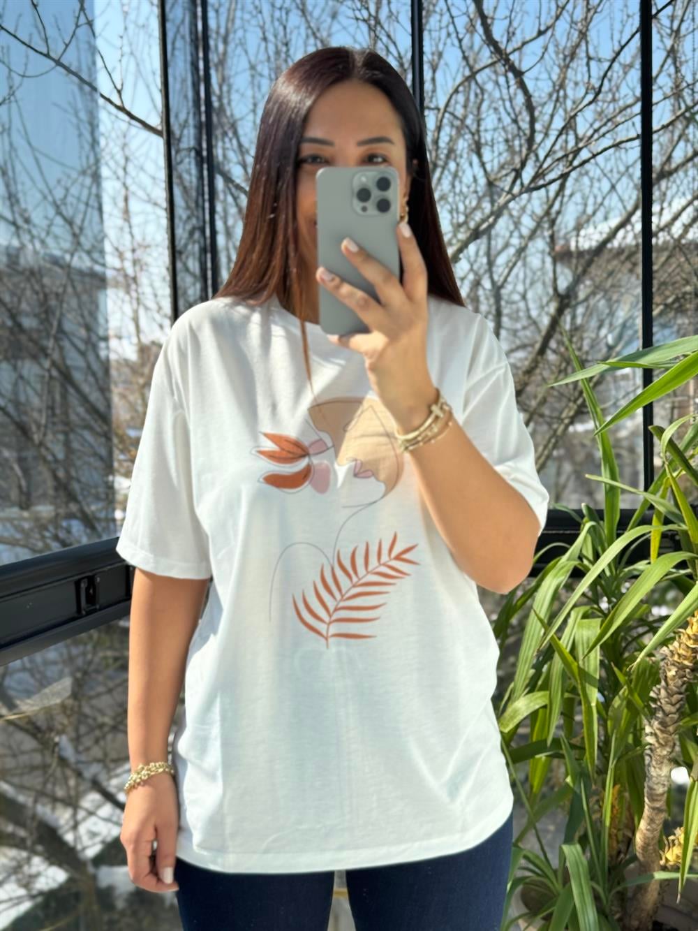 Yüz Yaprak Baskılı Tişört Pembe