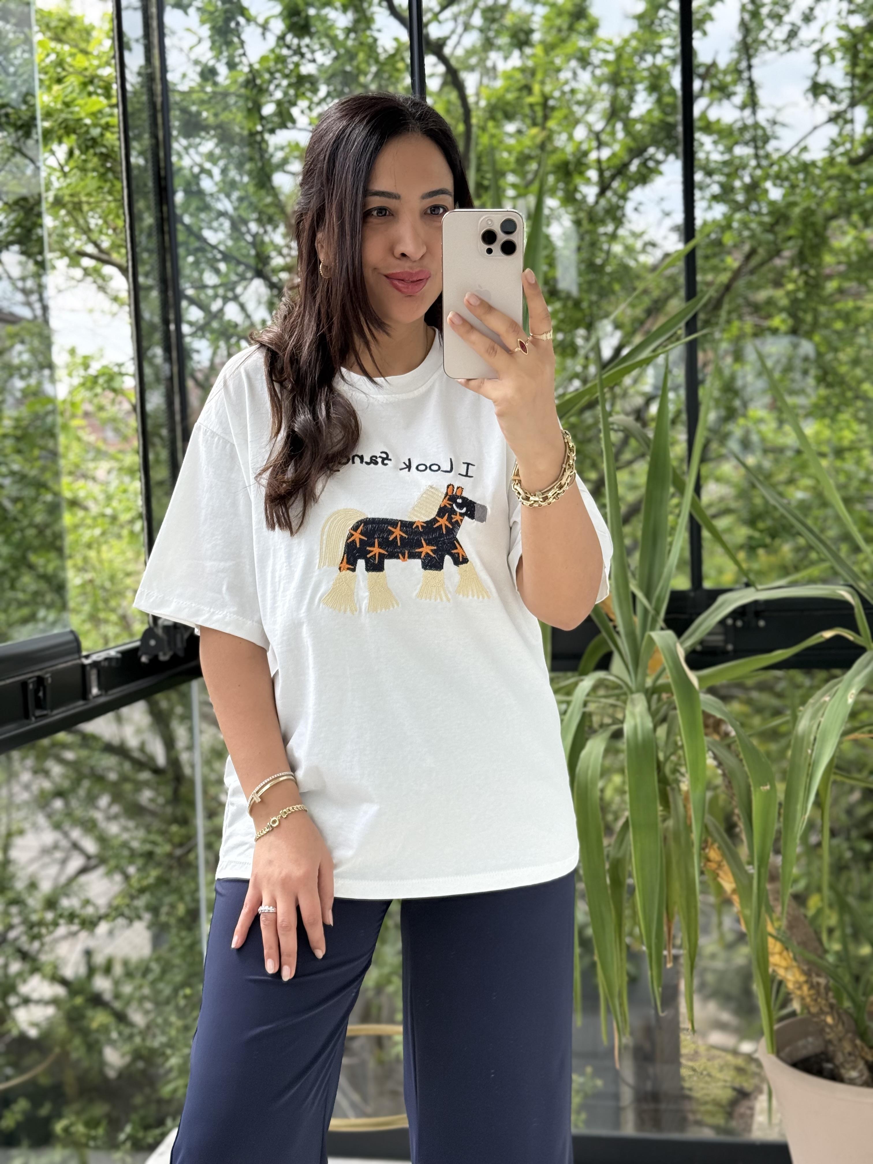 At Nakışlı Pamuklu Tişört Beyaz