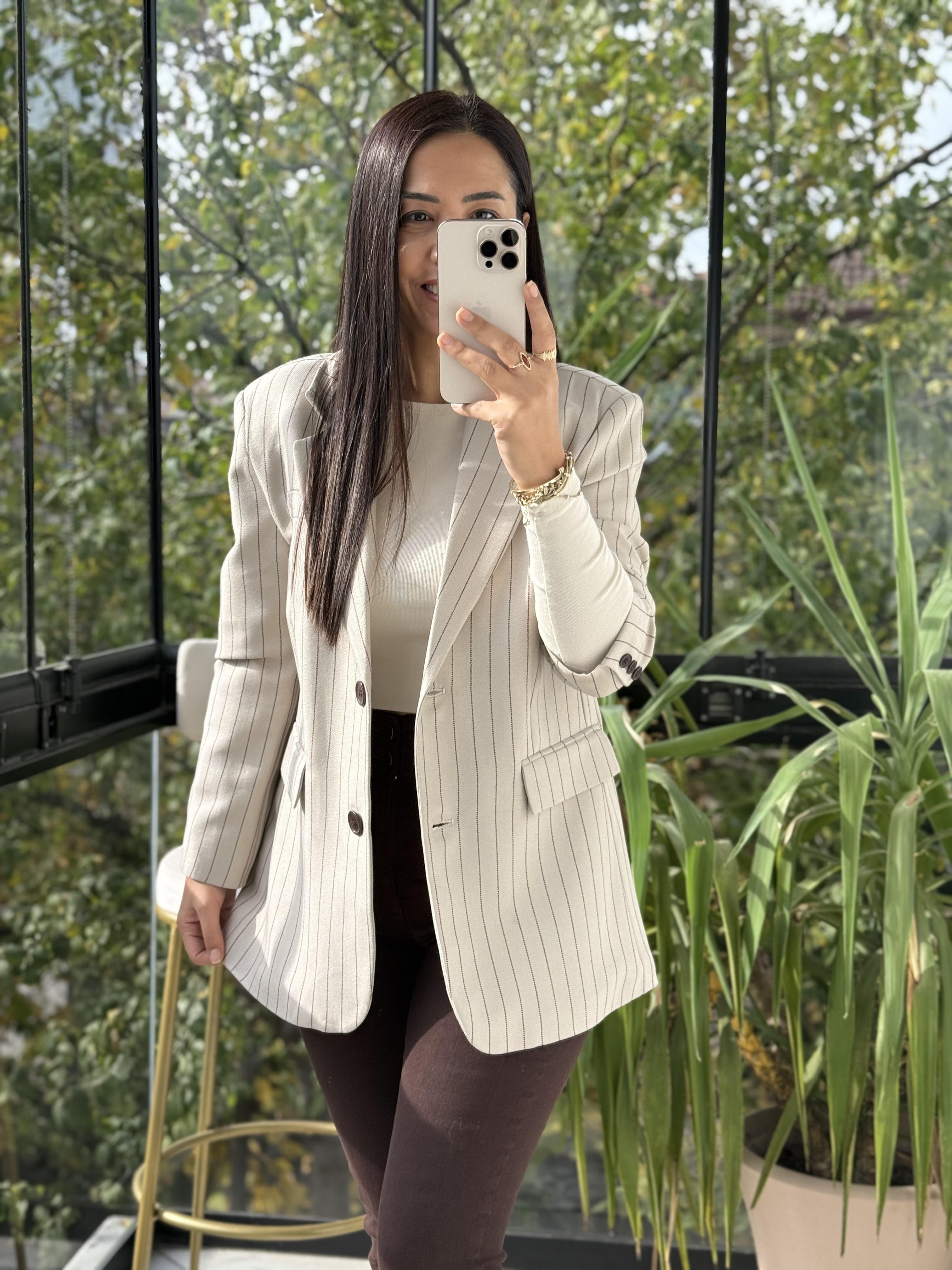 İki Düğmeli Çizgili Yün Blazer Ceket Bej