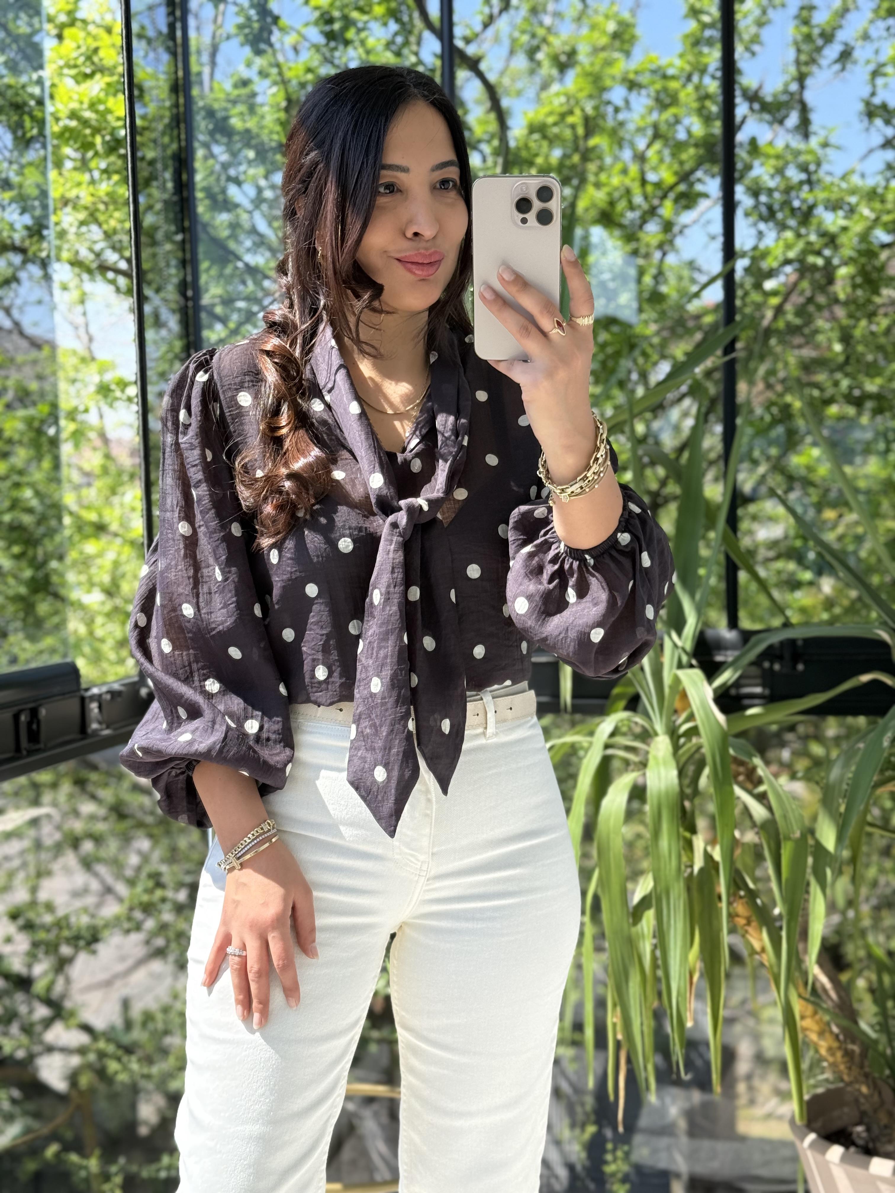 Puantiyeli Bağlamalı Bluz Kahve