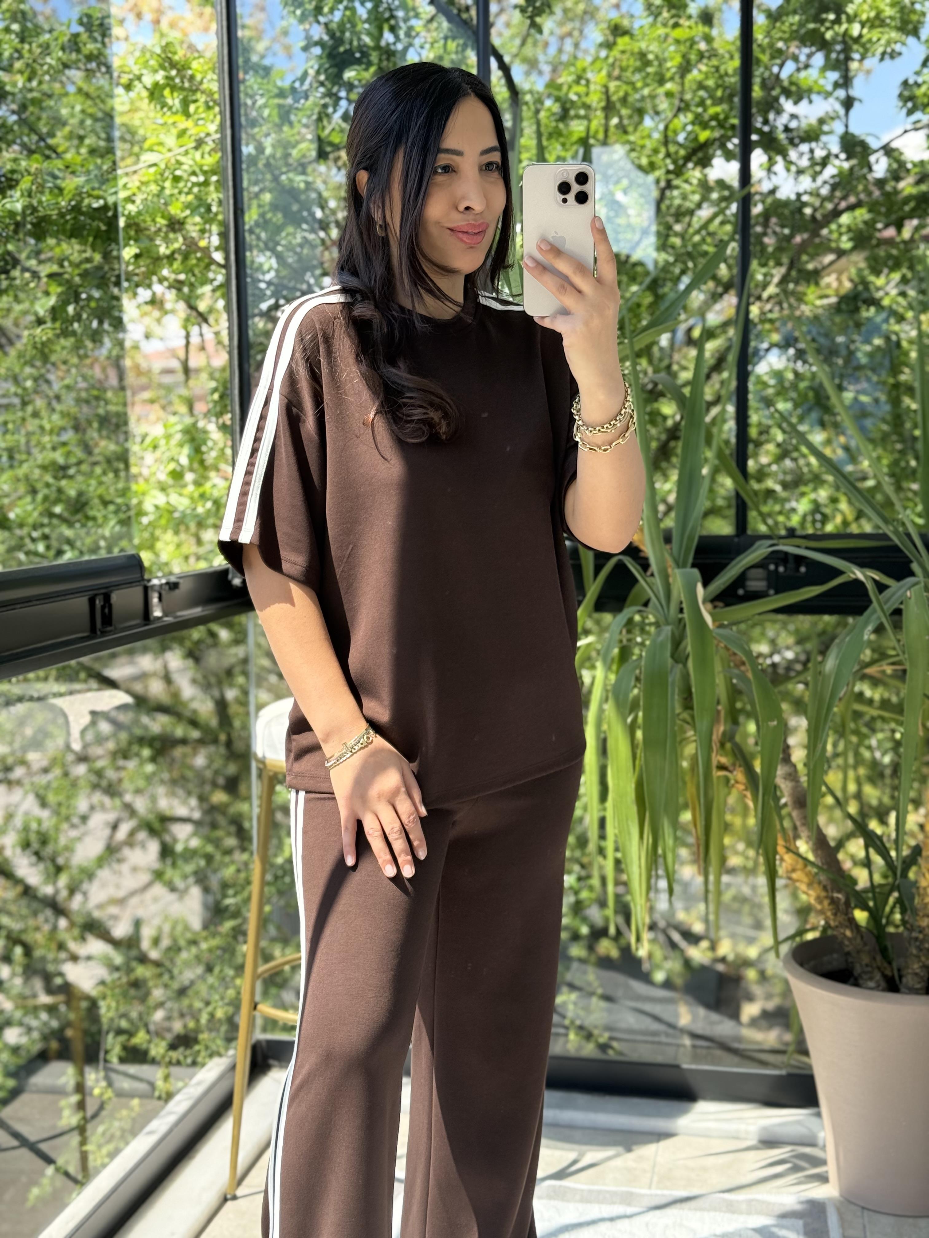 Şerit Detaylı Cool Takım Kahve