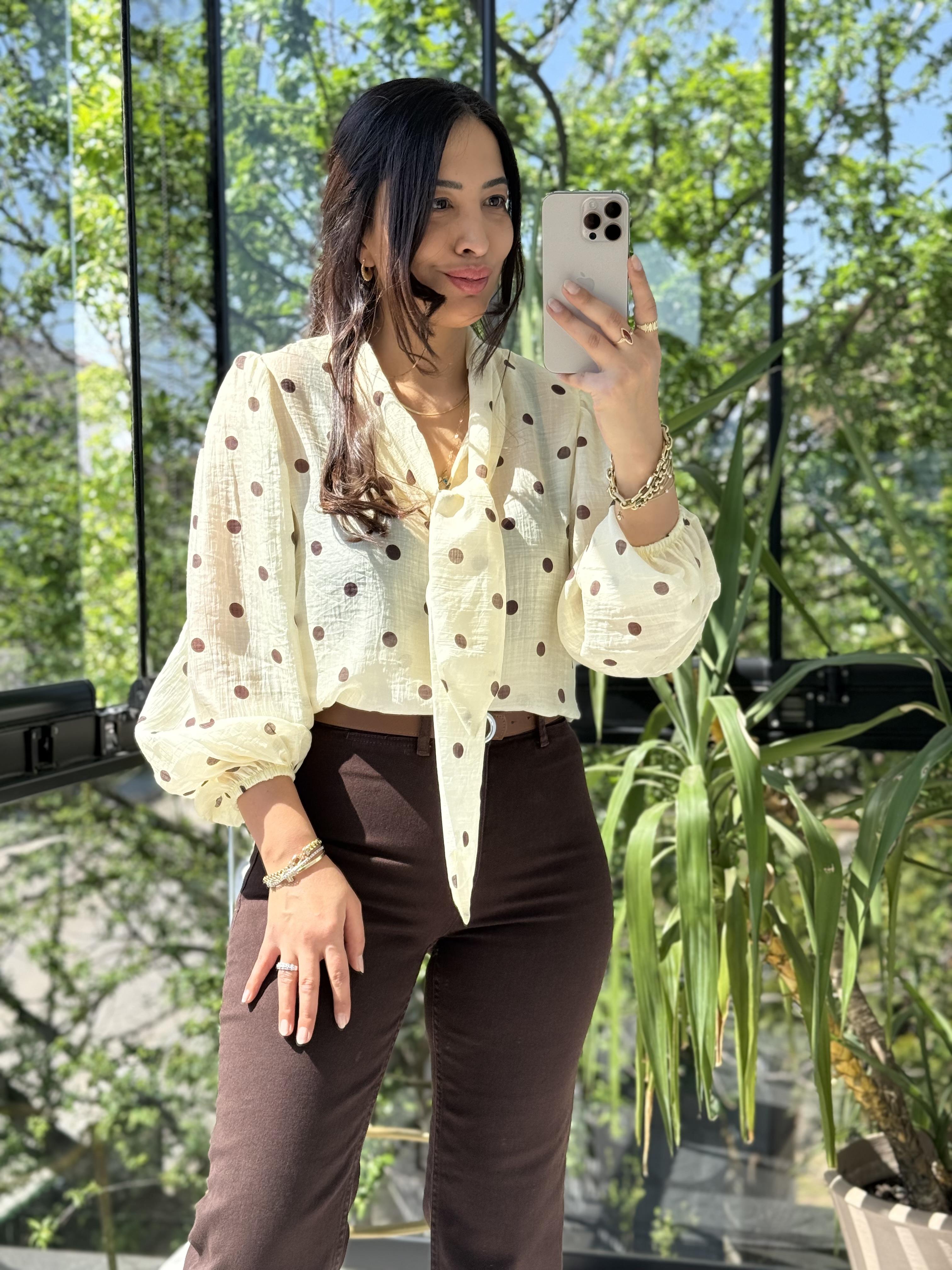 Puantiyeli Bağlamalı Bluz Bej