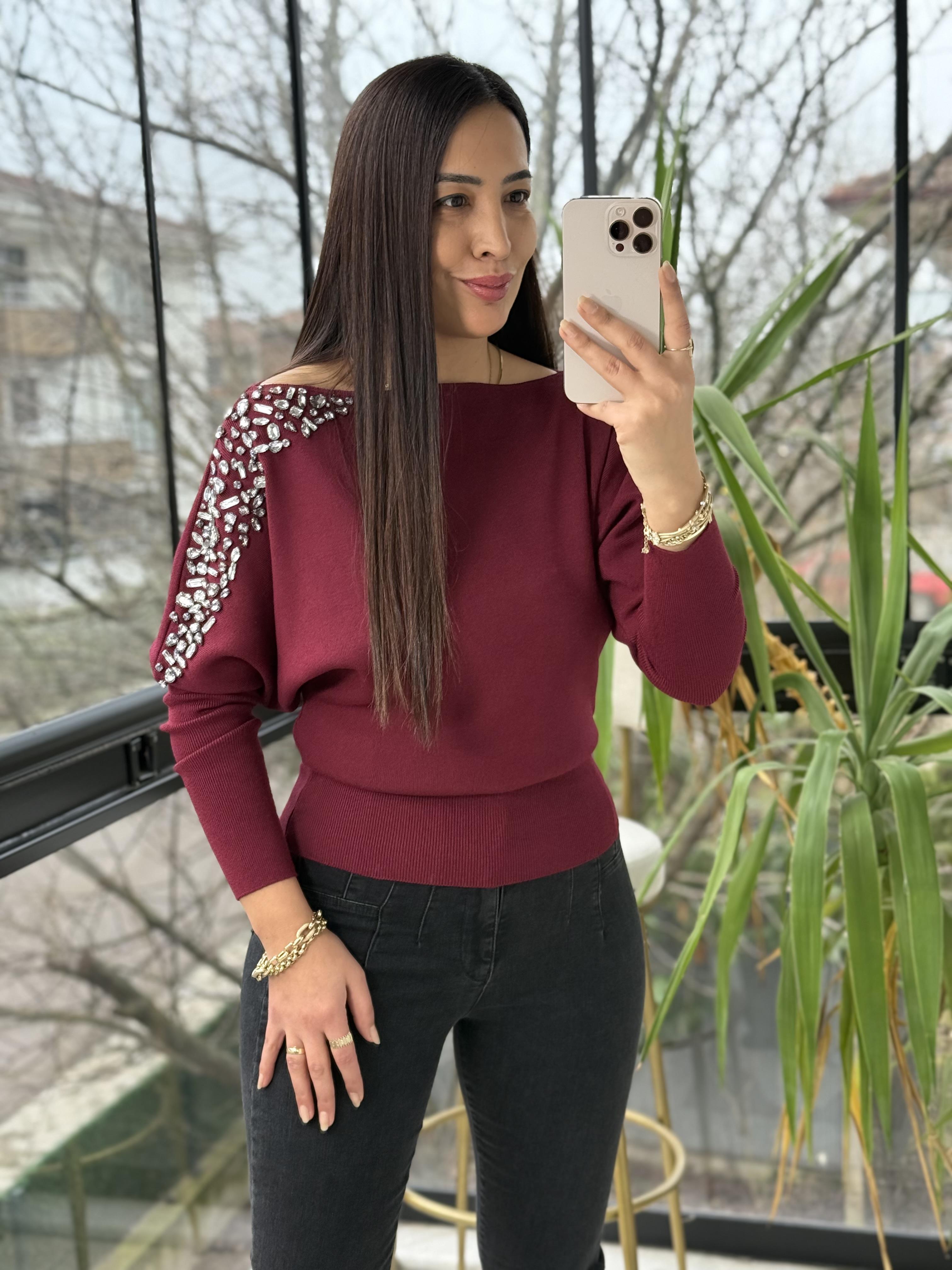 Taş İşlemeli Tek Omuz Triko Kazak Bordo