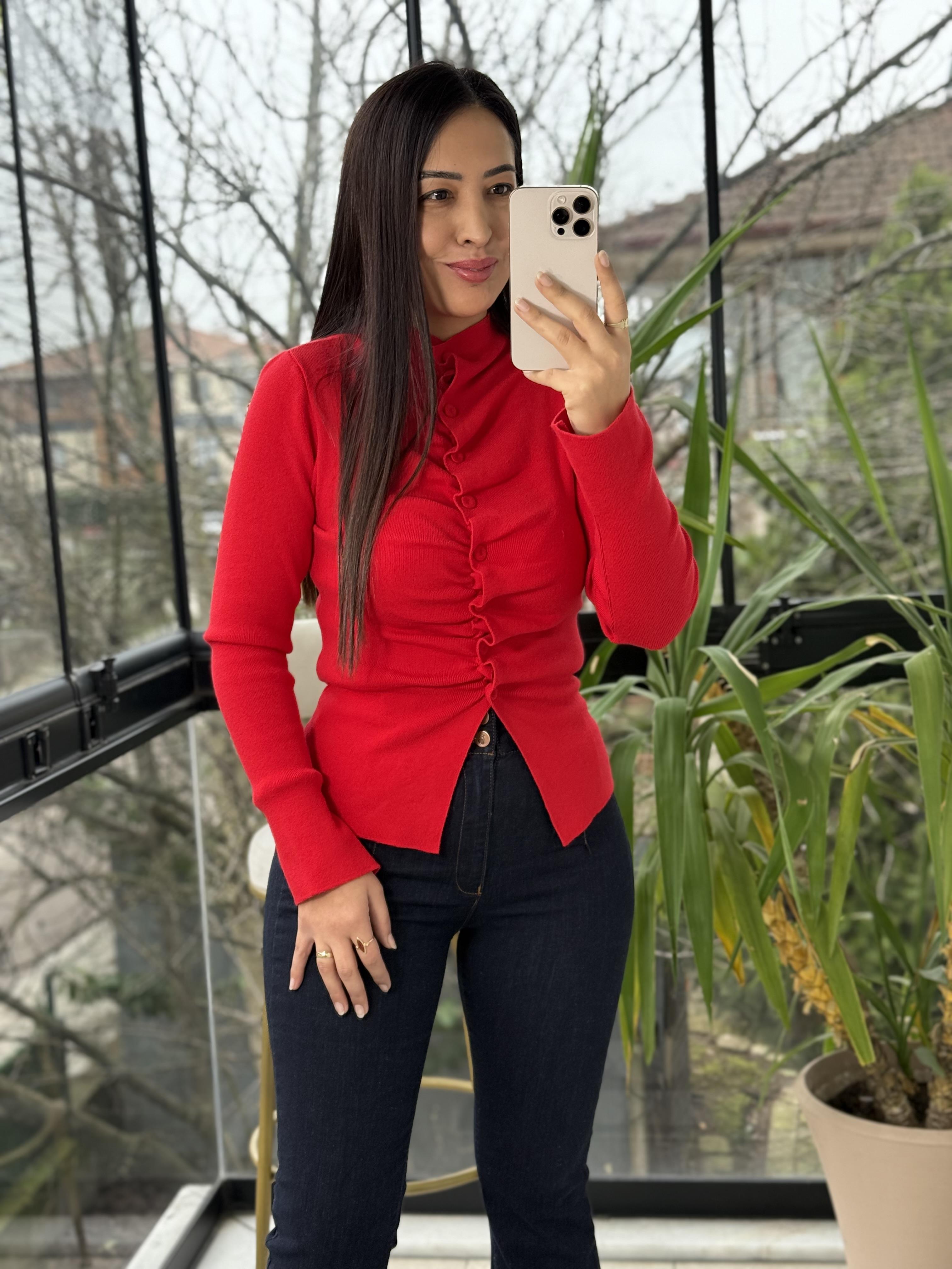 Önü Büzgülü Düğmeli Triko Hırka Kırmızı