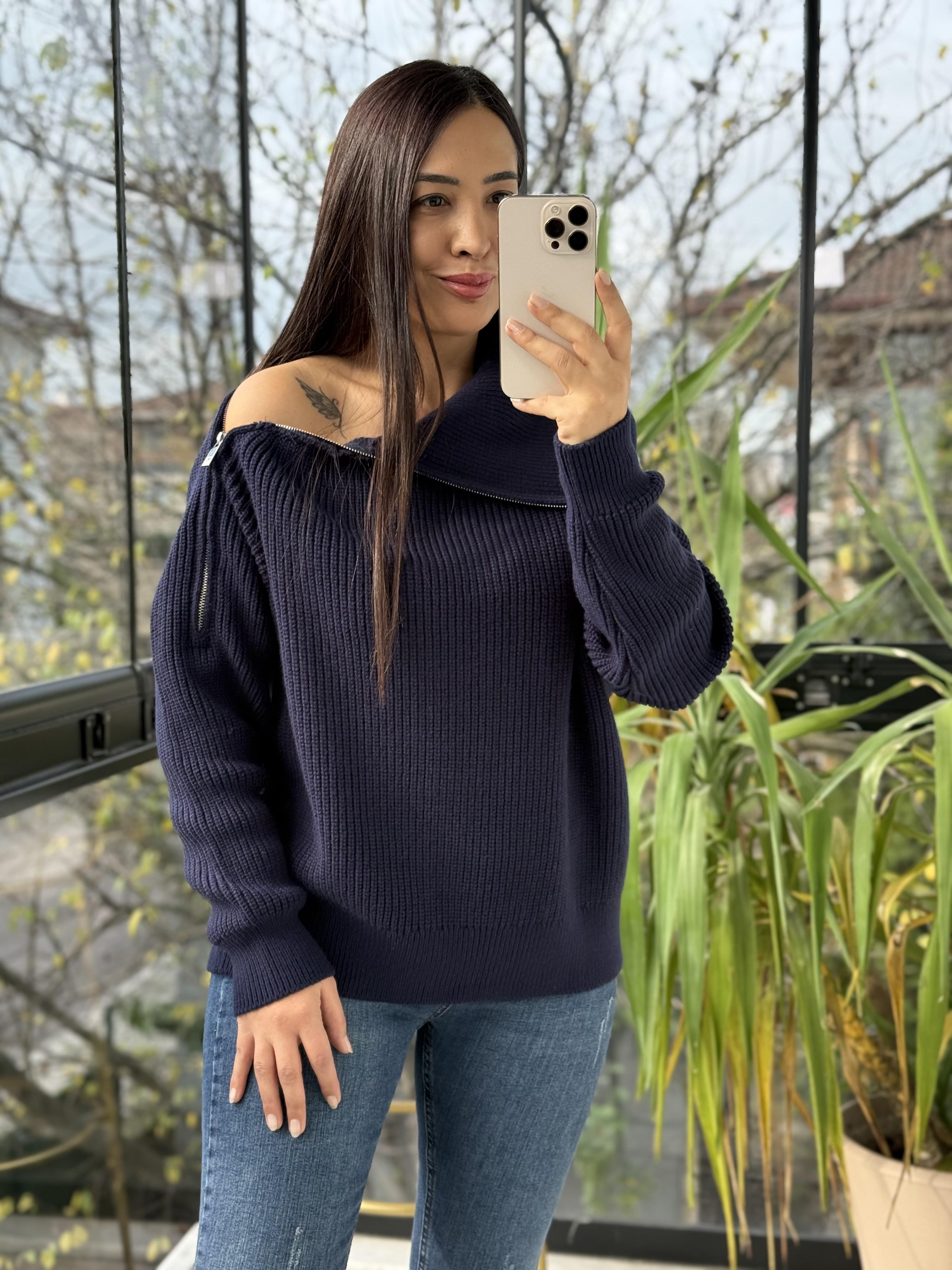 Yandan Fermuarlı Geniş Yaka triko Kazak Lacivert