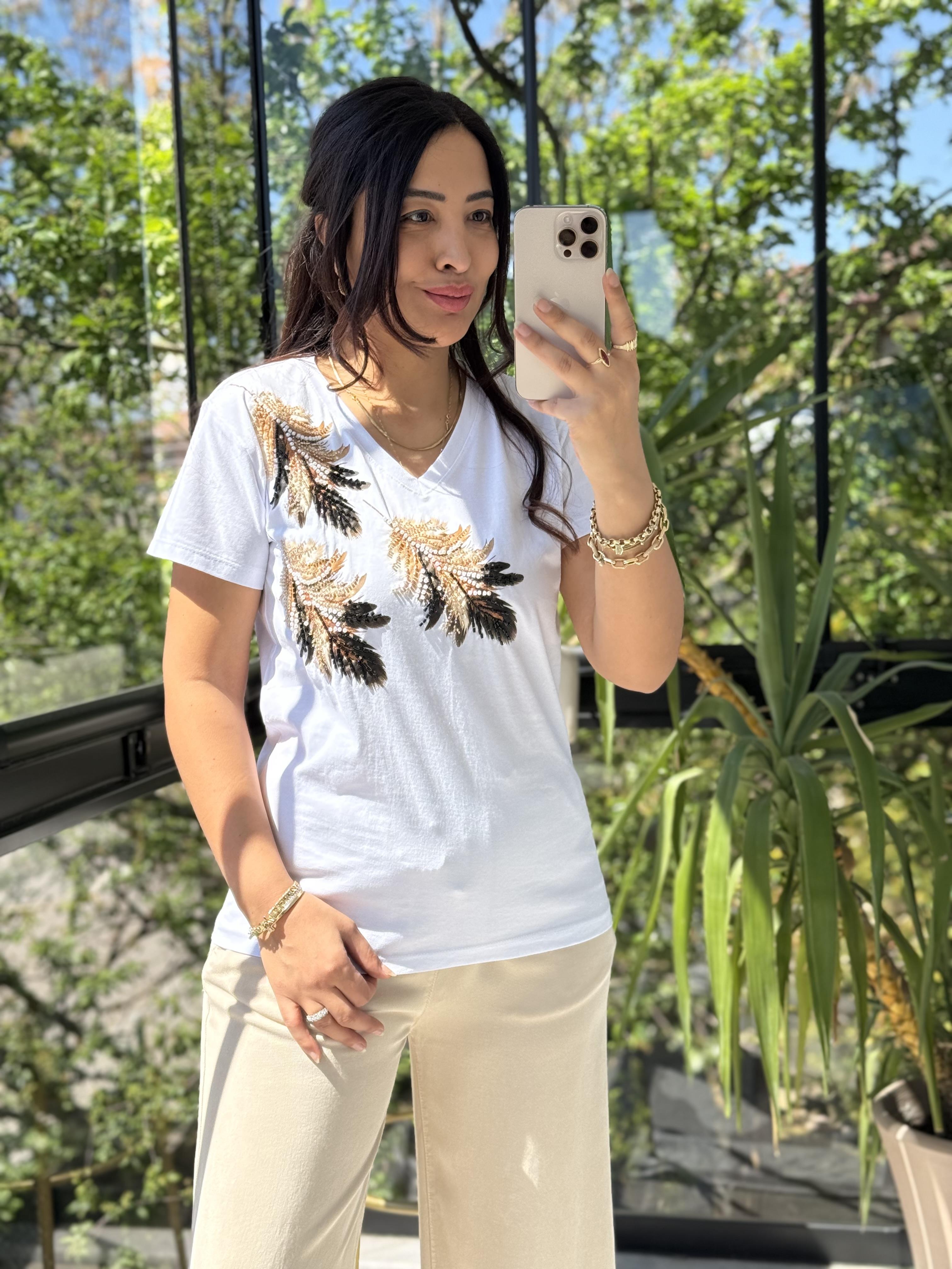 Omuz Tül Detaylı Boncuklu Tişört Beyaz