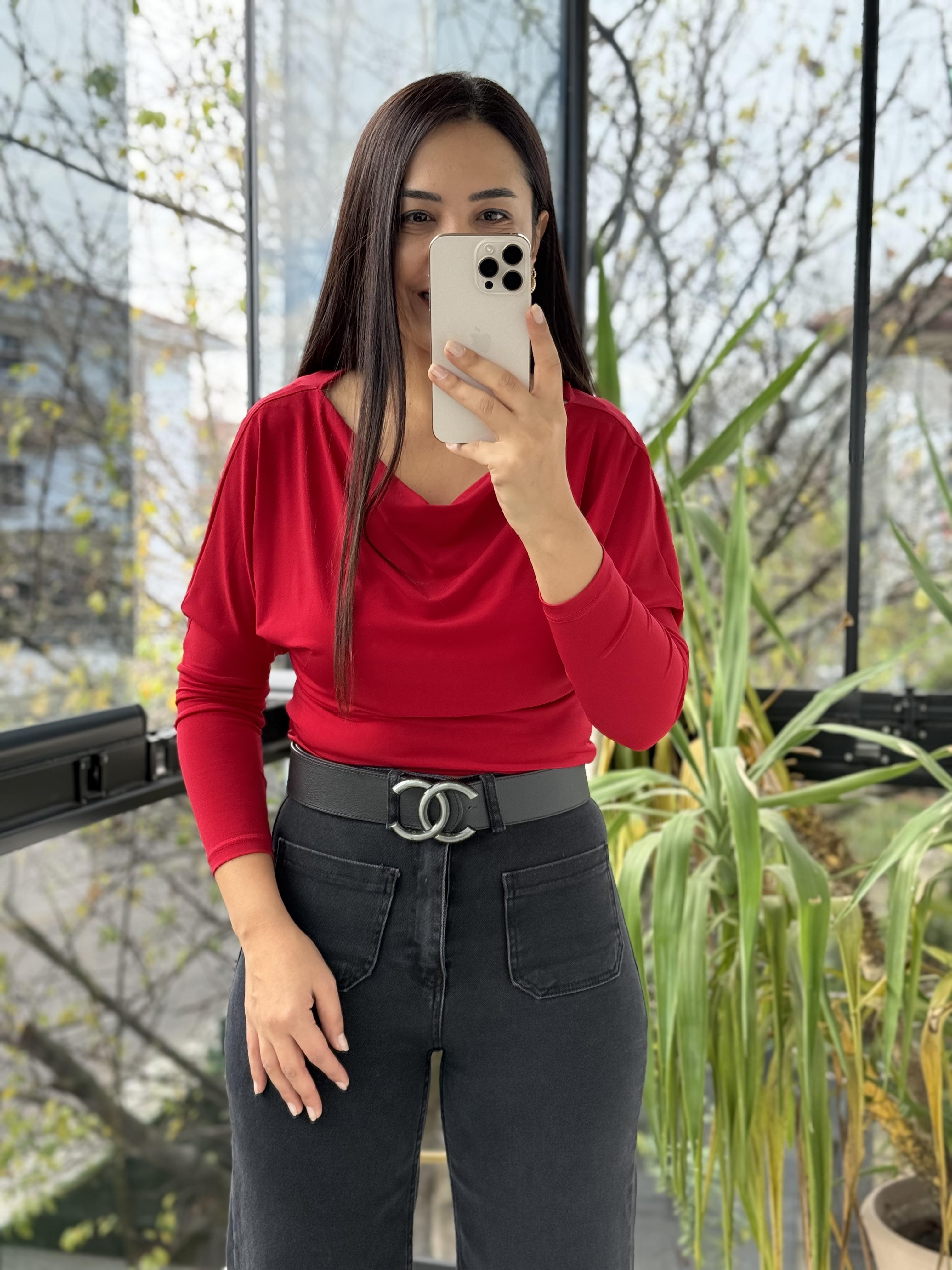 Sandy Kayık Yaka Bluz Kırmızı