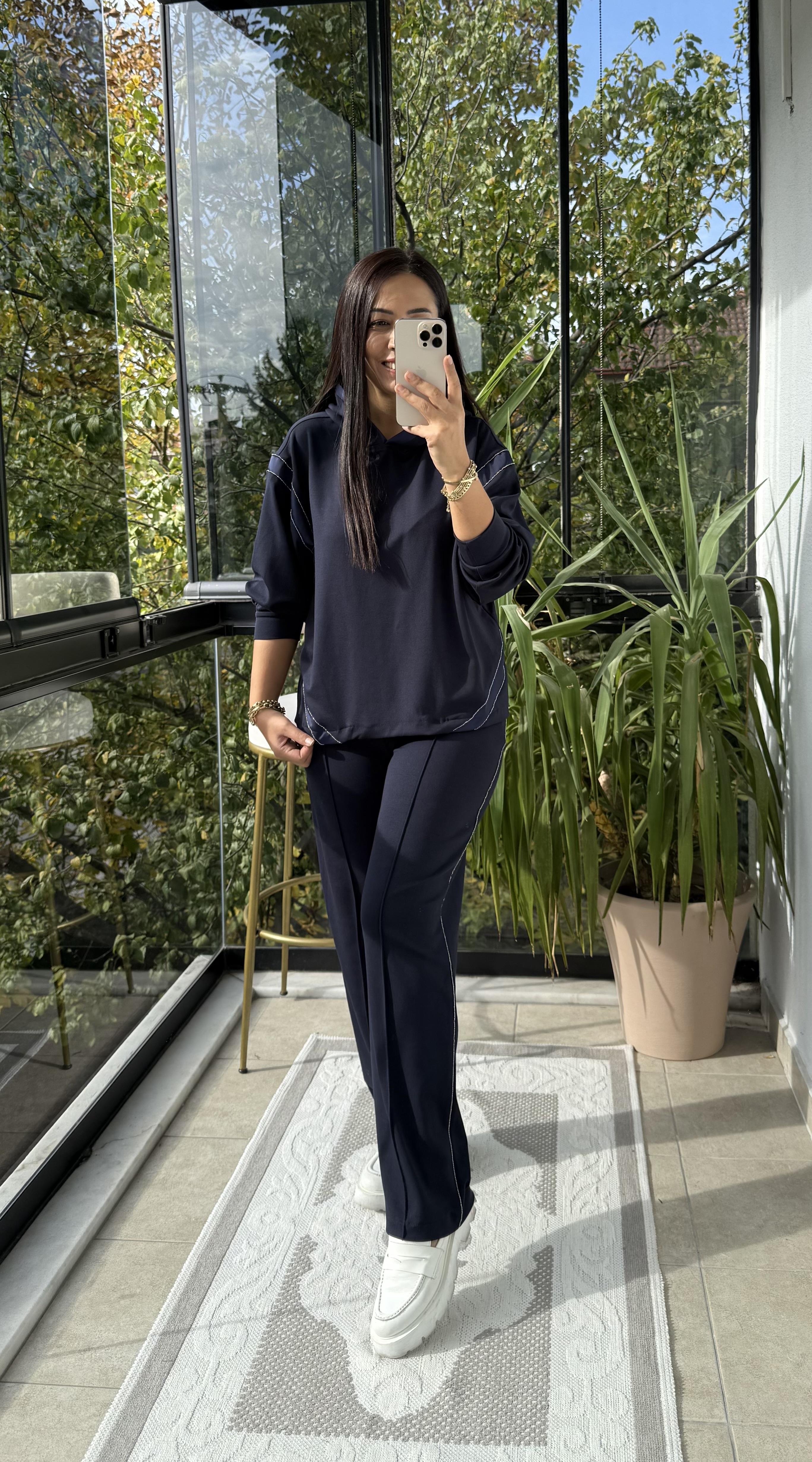 Taşlı Şeritli Takım Lacivert